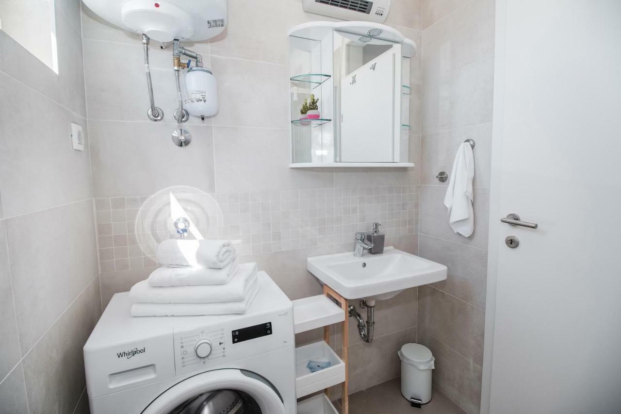 Apartment Hera With Balcony And Free Parking Zadar Ngoại thất bức ảnh
