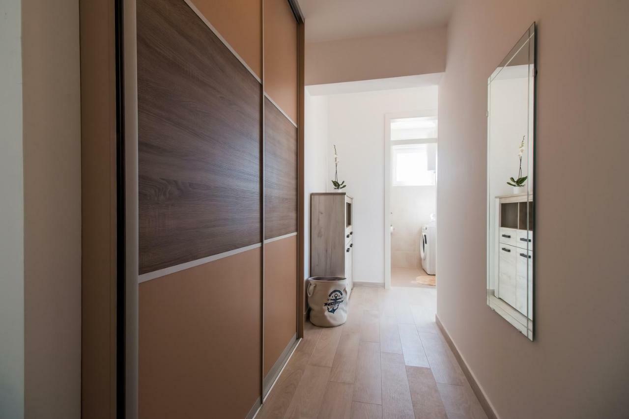 Apartment Hera With Balcony And Free Parking Zadar Ngoại thất bức ảnh