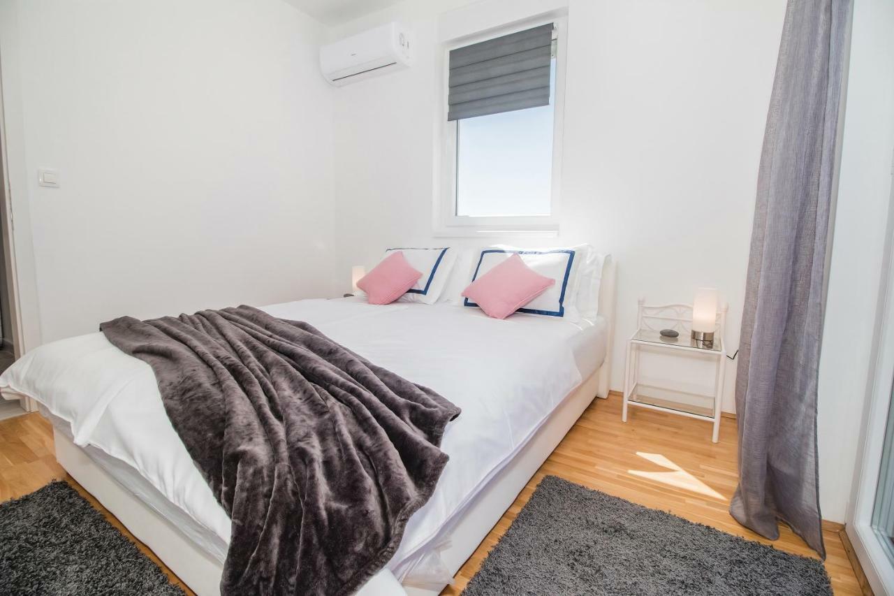Apartment Hera With Balcony And Free Parking Zadar Ngoại thất bức ảnh